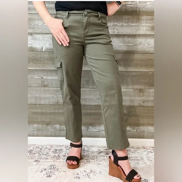 1822 Denim Straight Leg Cargo Pants Military Green Kasey 14 - Picture 1 of 11